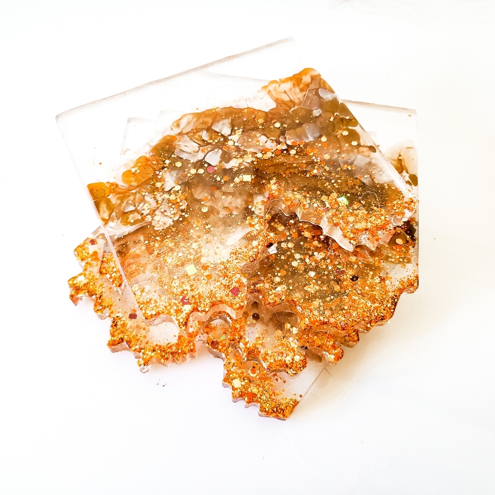 MADE TO ORDER - Resin Geode Coaster Set - Picture 8 of 11